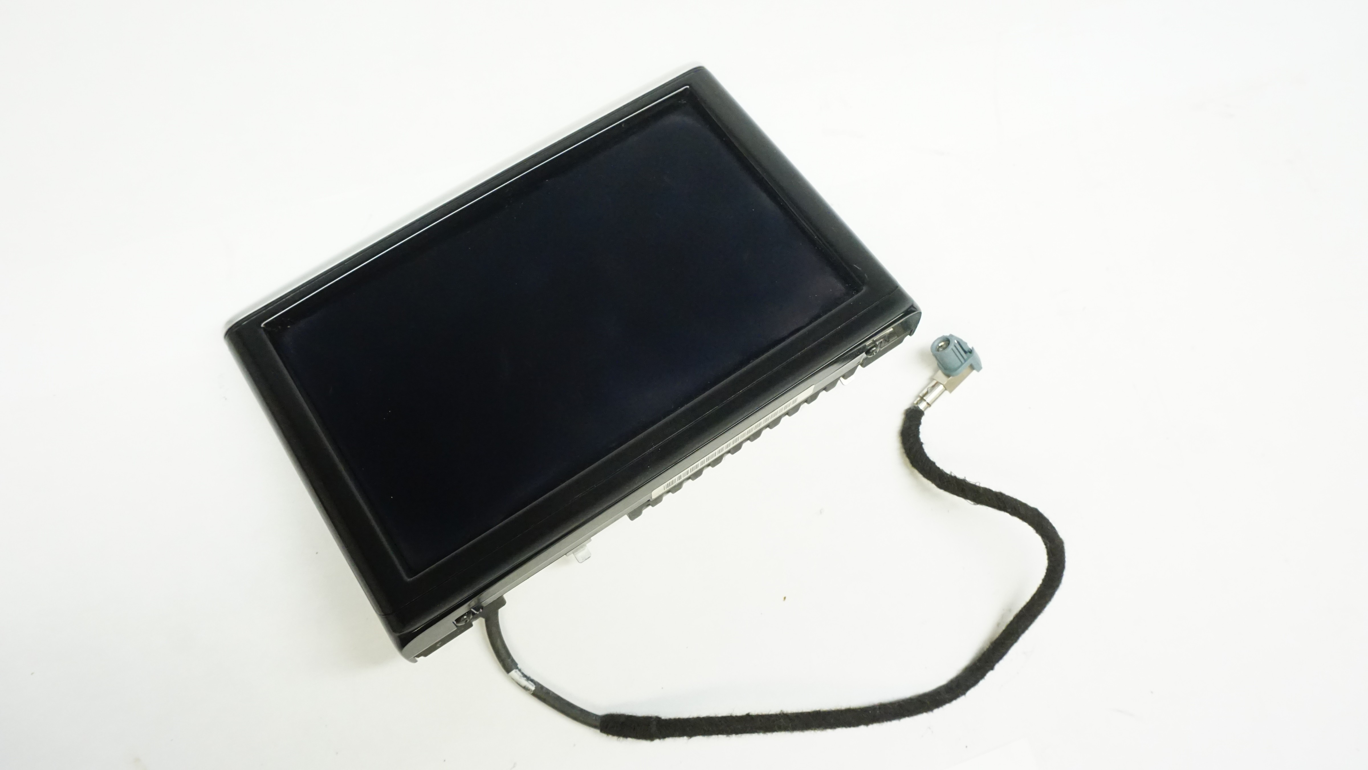 {{ data.manufacturerpartnumber }}