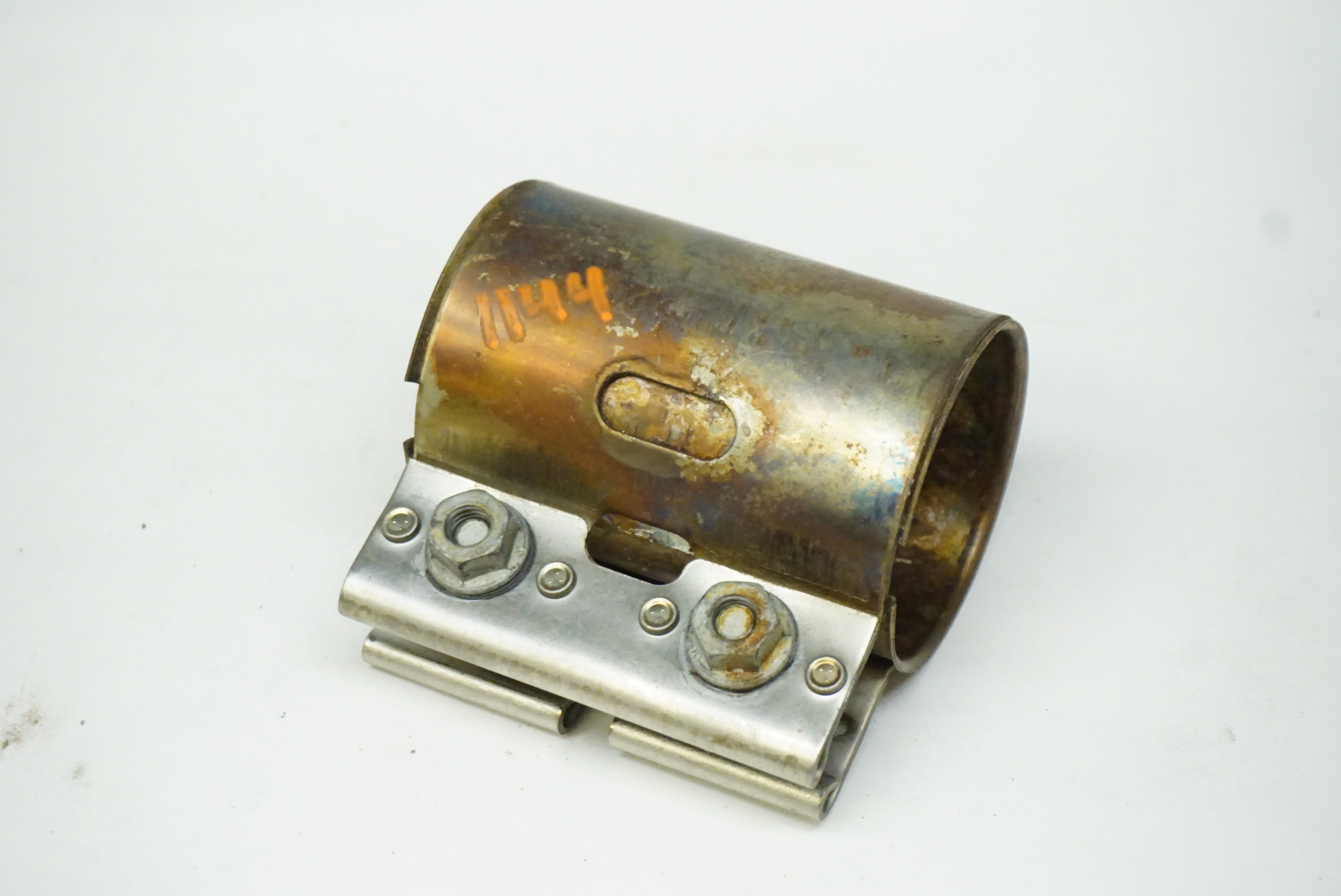 {{ data.manufacturerpartnumber }}