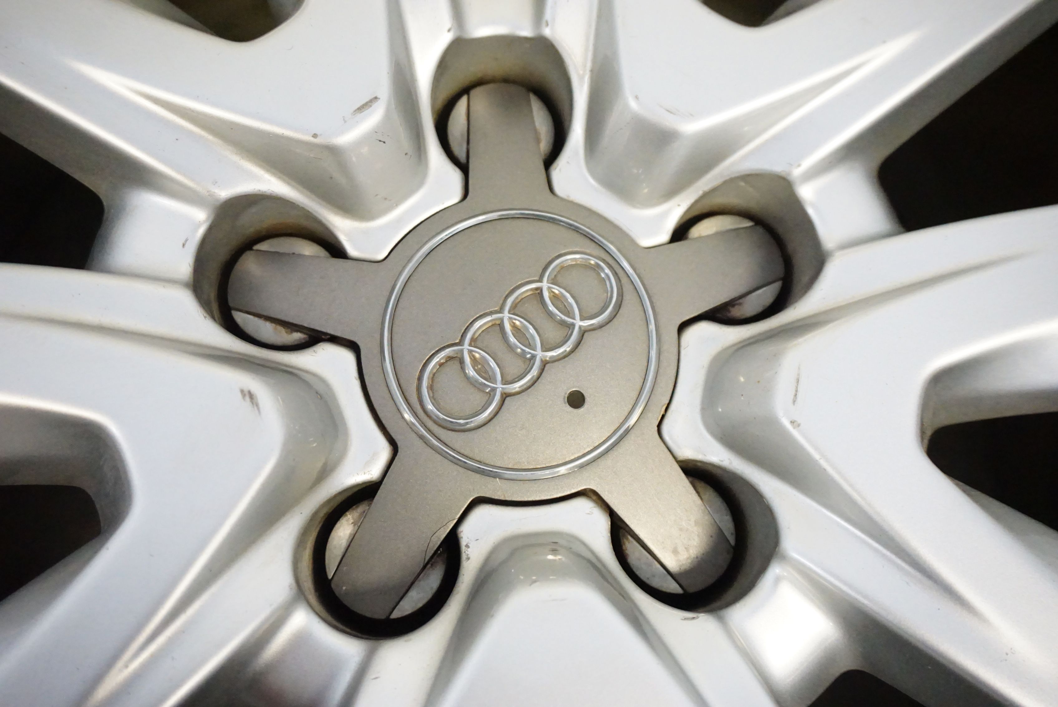 Audiアルミパネル 12-18 AUDI A6 FACTORY 18