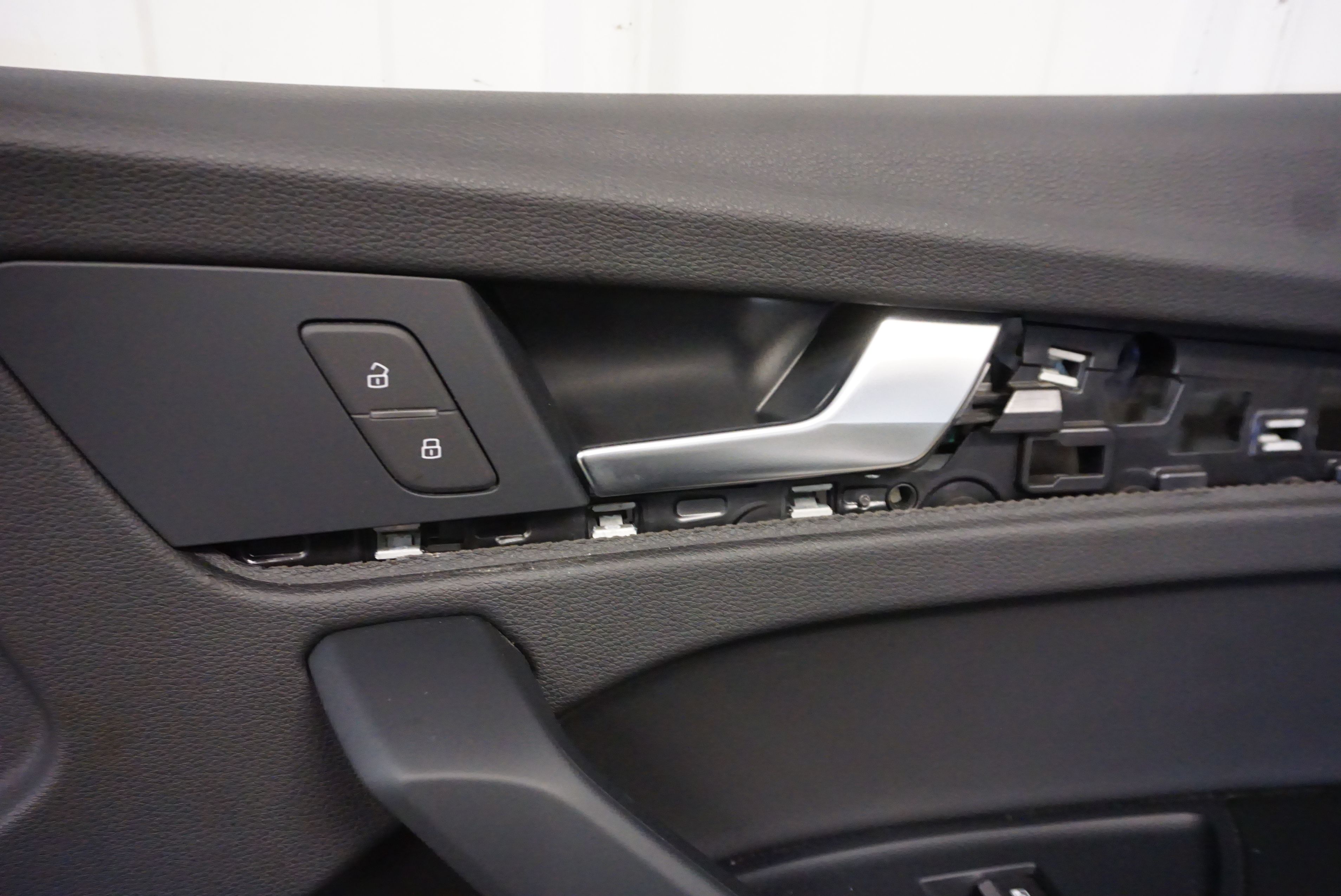 18-24 AUDI Q5 Passenger Front Door Trim Panel - Right 80A867104D