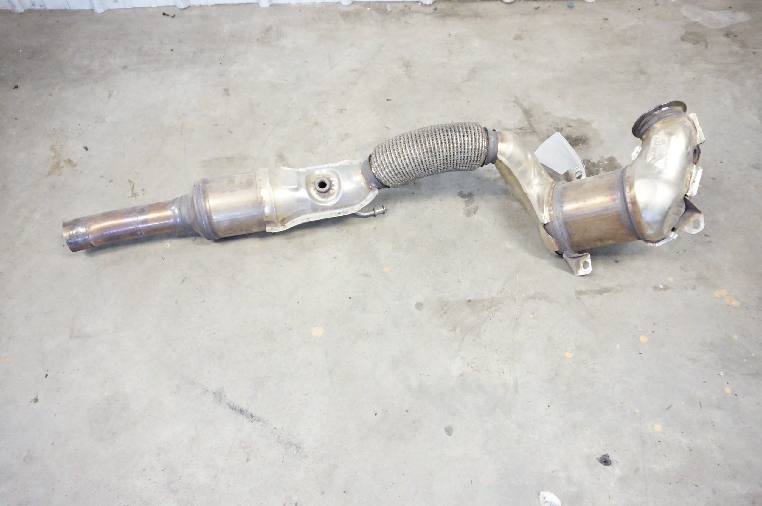 2022-2024 Volkswagen Taos 1.5T FWD Front Exhaust Downpipe 5QM254501L