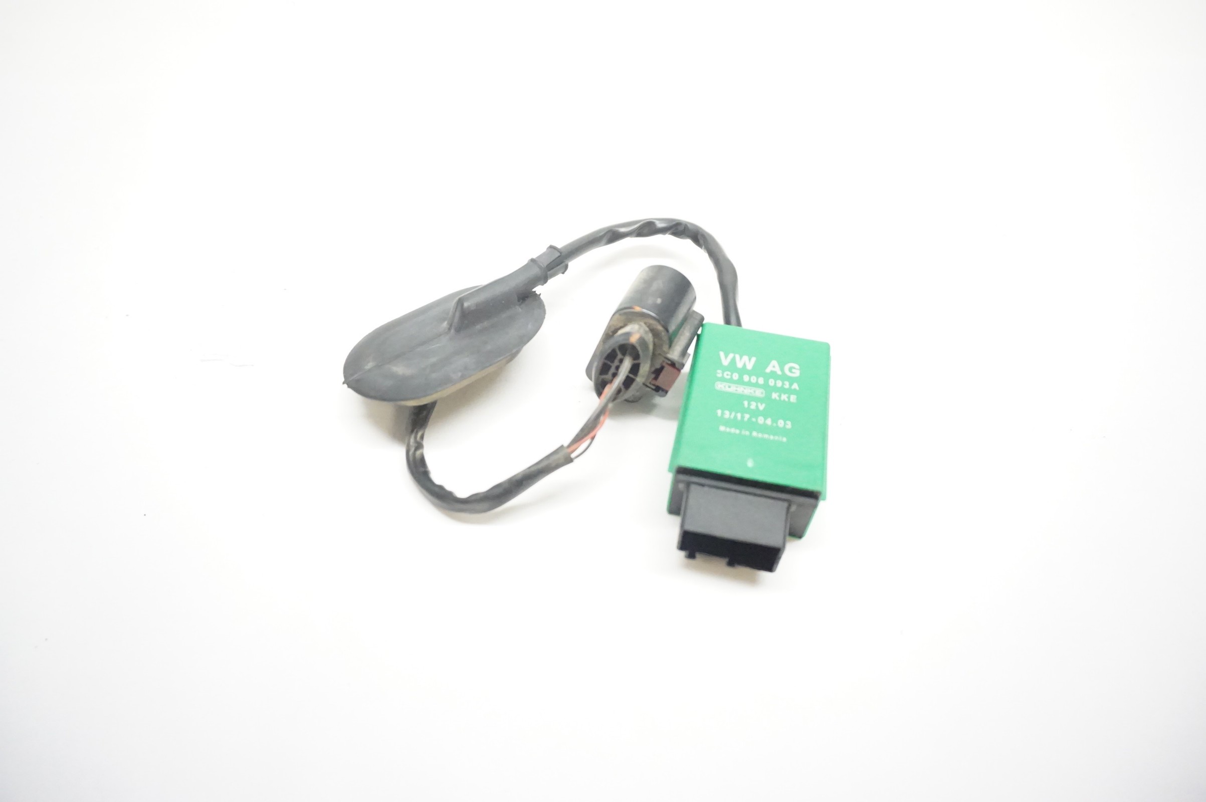 {{ data.manufacturerpartnumber }}